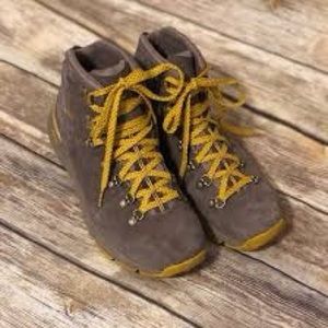 Women’s Danner Hiking Boots
